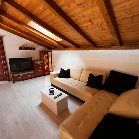 House Loza - Sibenik * Donje Polje